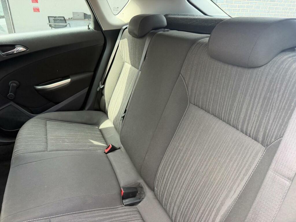 Vauxhall Astra 1.4 16V Excite Euro 5 Silver #28