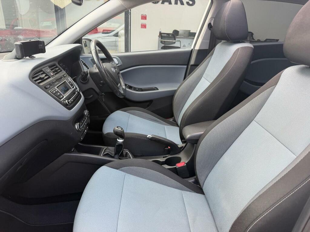 Hyundai I20 1.4 Se Euro 6 Grey #16