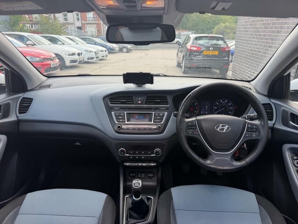 Hyundai I20 1.4 Se Euro 6 Grey #25