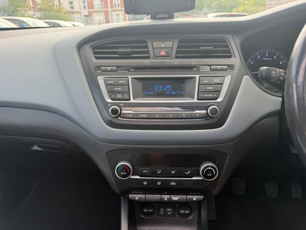 Hyundai I20 1.4 Se Euro 6 Grey #34