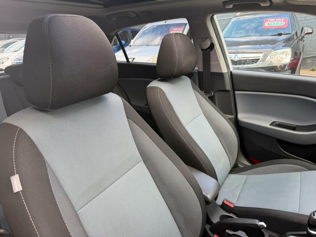 Hyundai I20 1.4 Se Euro 6 Grey #13