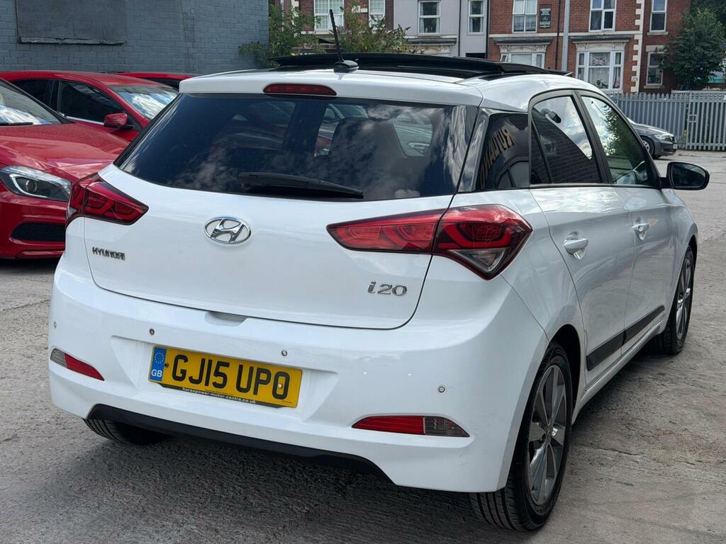 Hyundai I20 1.2 Premium Se Euro 6 White #4