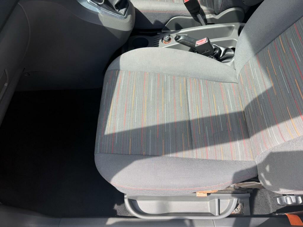 Ford C-Max 1.6 16V Zetec Mpv 164 Gkm, 99 Grey #18