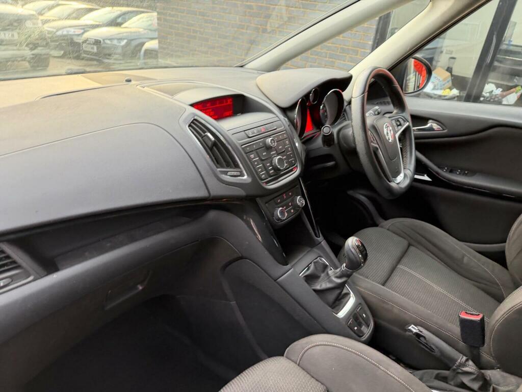 Vauxhall Zafira Tourer Exclusiv Blue #17