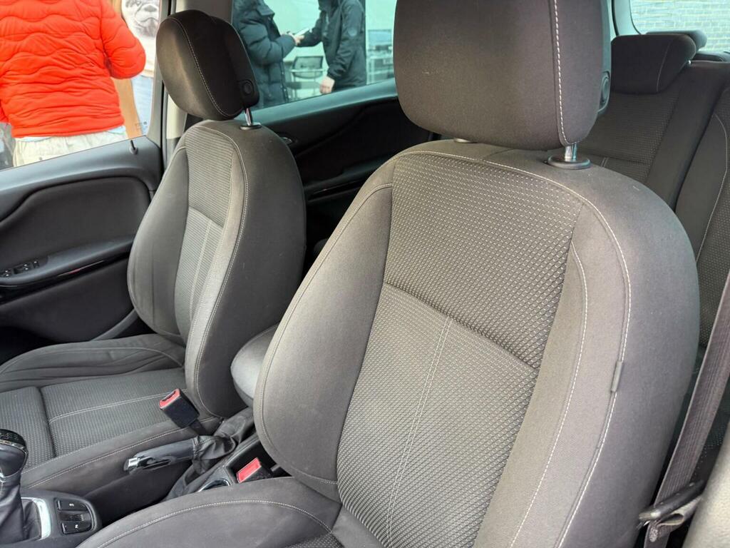 Vauxhall Zafira Tourer Exclusiv Blue #41