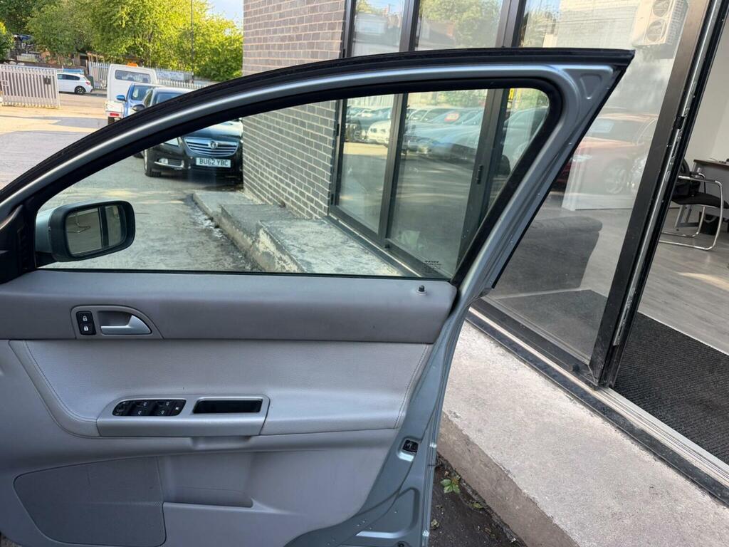 Volvo V50 Estate Se V50 200555 Blue #9
