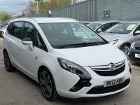 Vauxhall Zafira Tourer Sri White #14