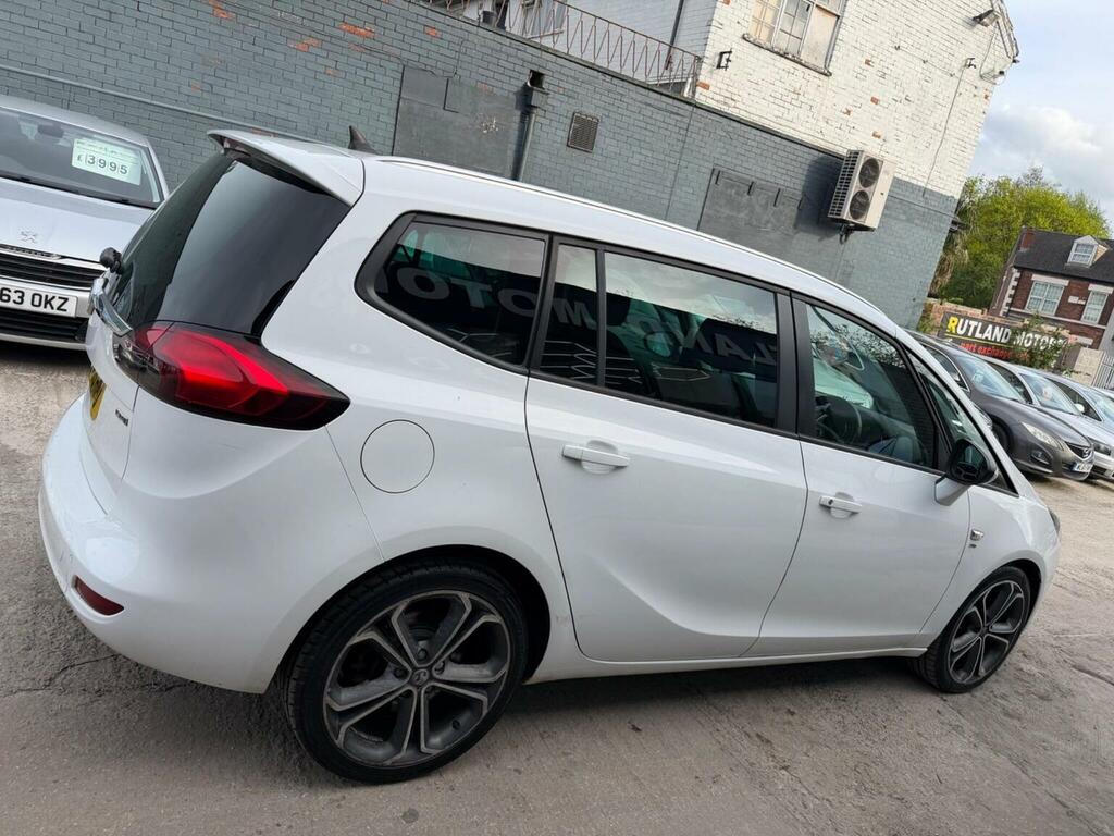 Vauxhall Zafira Tourer Sri White #8