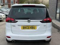 Vauxhall Zafira Tourer Sri White #13
