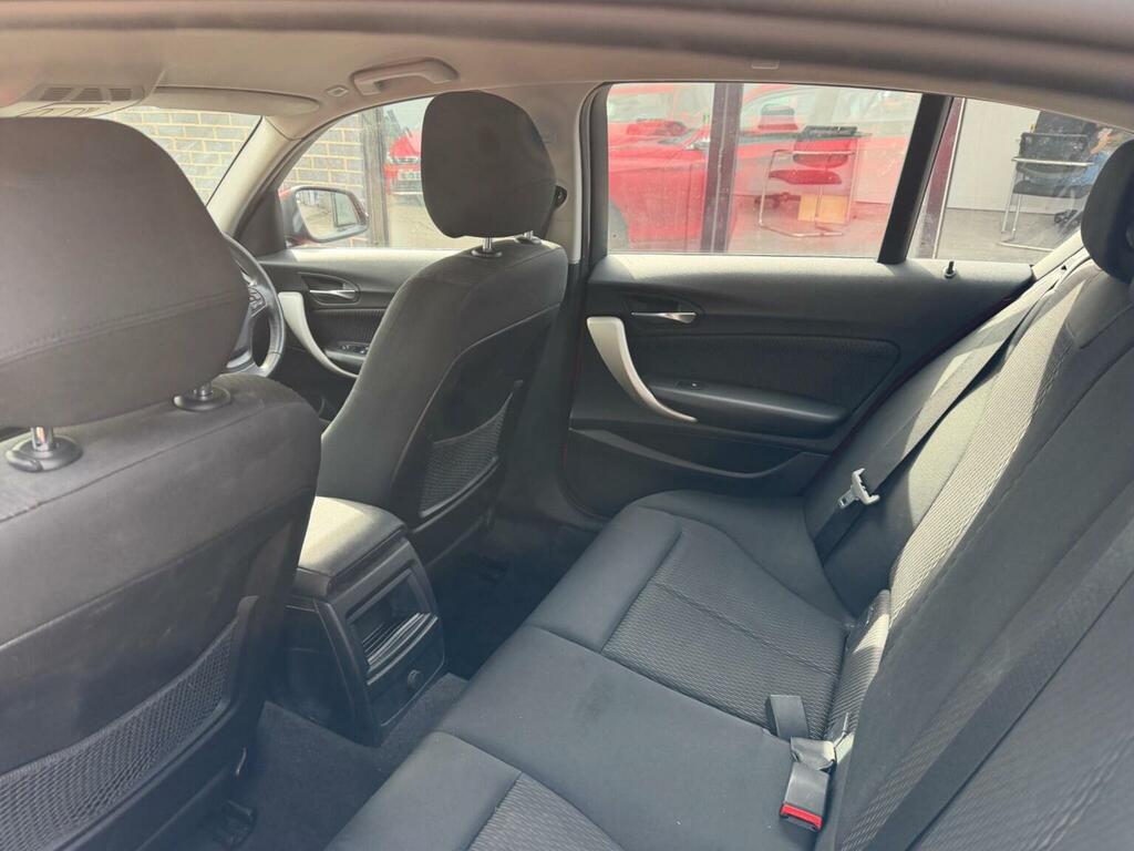 BMW 1 Series 2.0L 120D Xdrive M Sport 188 Bhp White #28