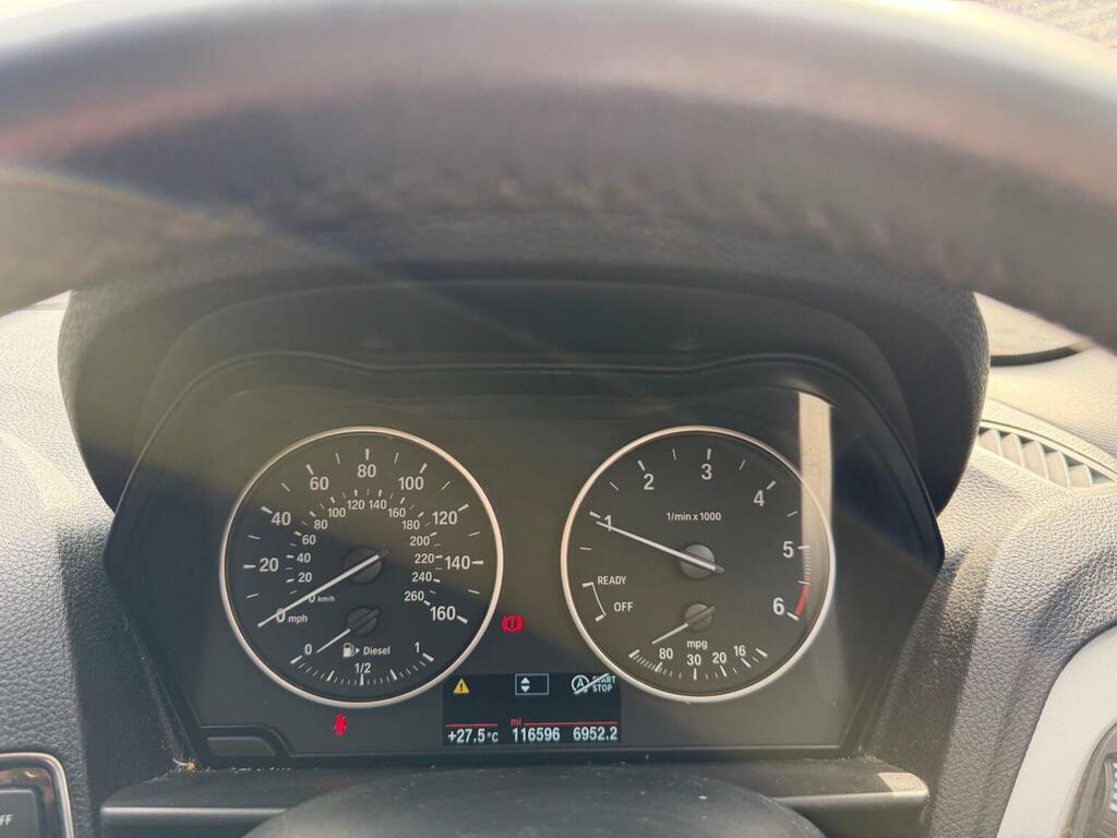 BMW 1 Series 2.0L 120D Xdrive M Sport 188 Bhp White #44