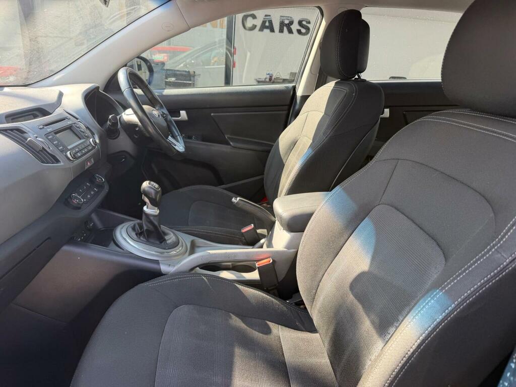 Kia Sportage 1.6 Gdi Ecodynamics 2 2Wd Euro 6 Ss Silver #15