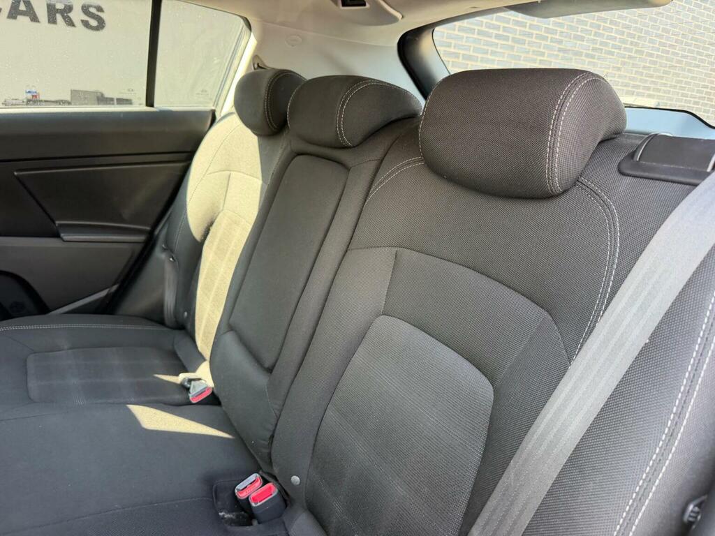 Kia Sportage 1.6 Gdi Ecodynamics 2 2Wd Euro 6 Ss Silver #27
