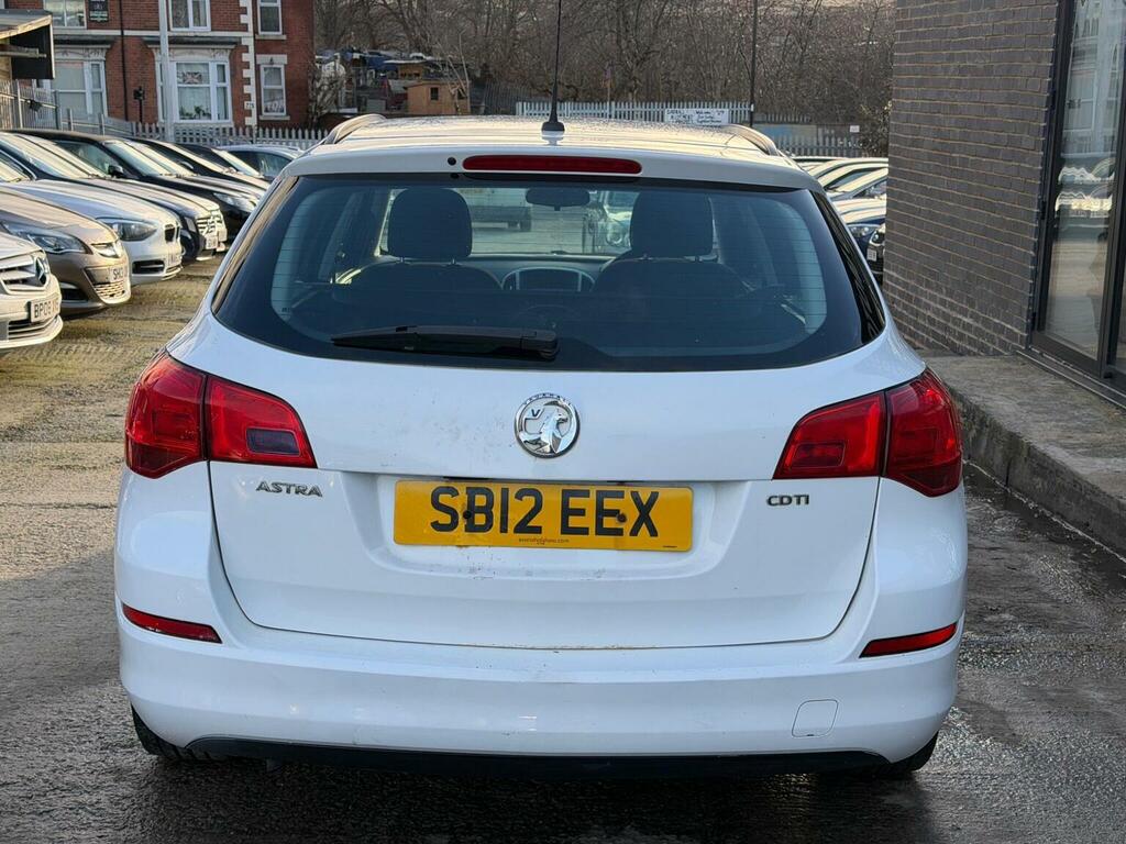 Vauxhall Astra 1.7 Cdti Ecoflex Exclusiv Sports Tourer Euro 5 S White #5