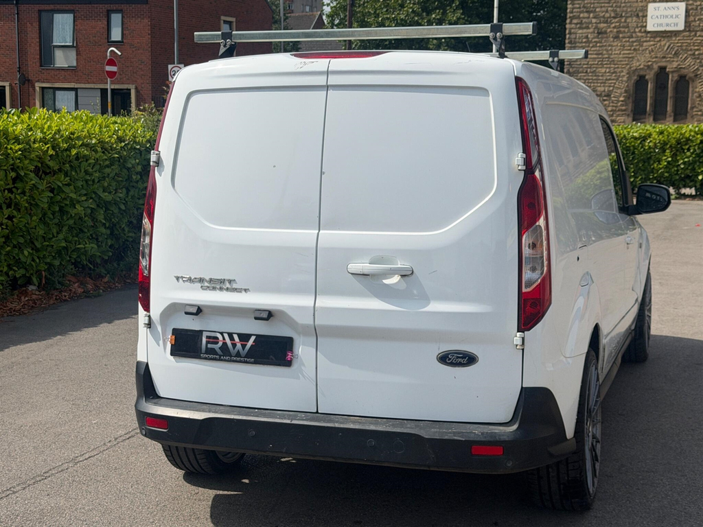 Ford Transit Connect Mpv White #4