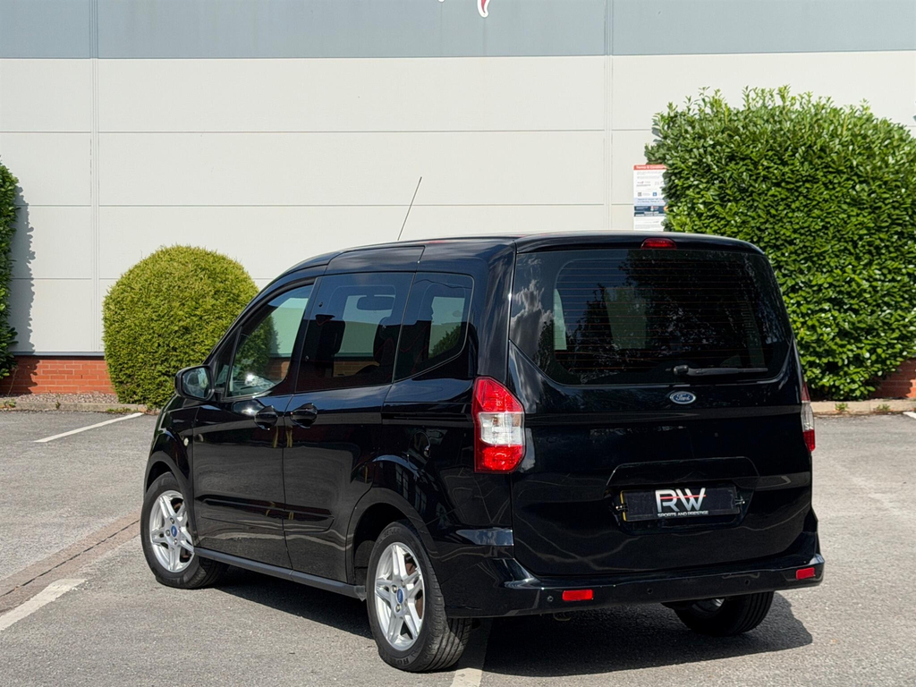 Ford Tourneo Courier Tourneo Courier Zetec Tdci Blue #26