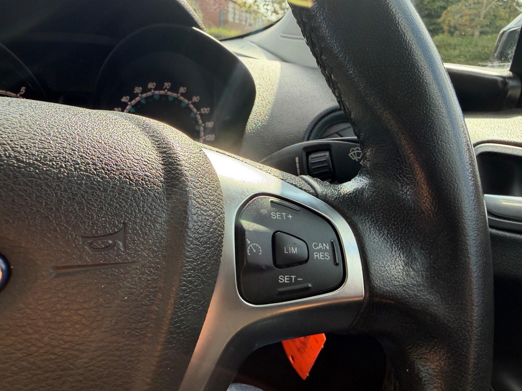 Ford Tourneo Courier Tourneo Courier Zetec Tdci Blue #18