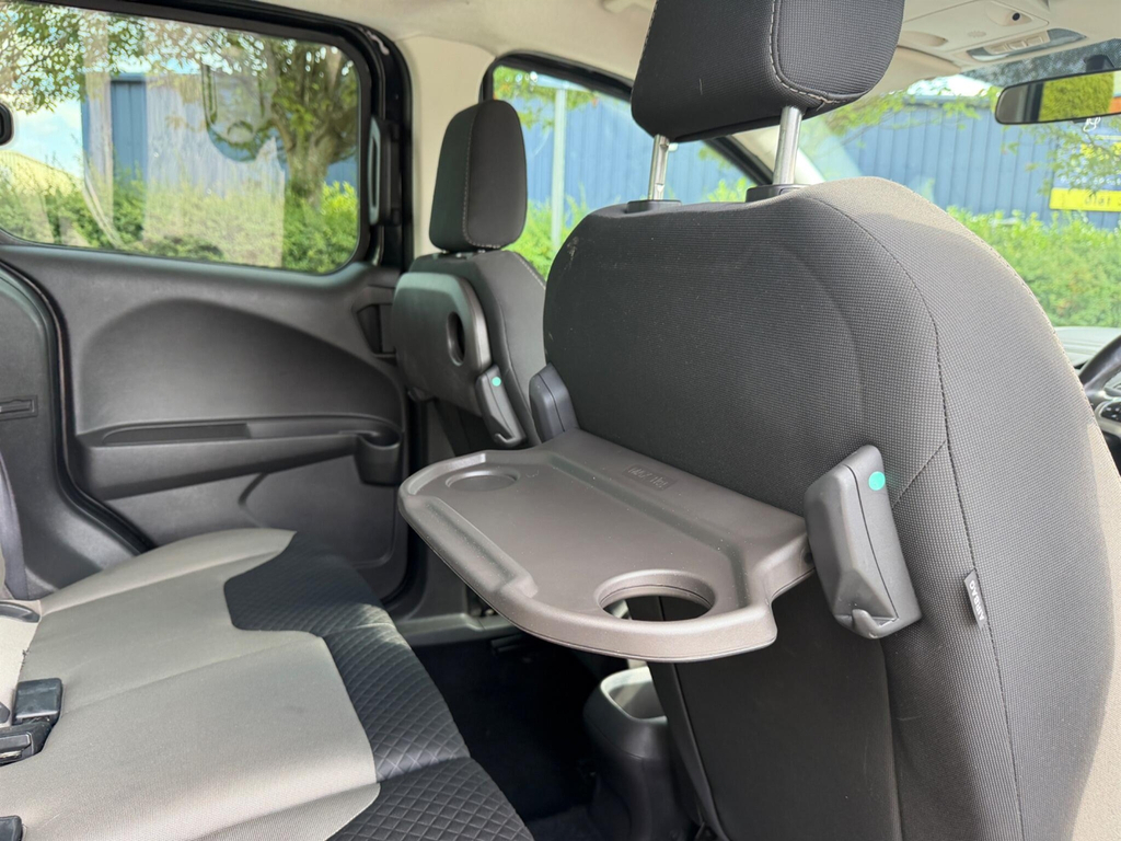 Ford Tourneo Courier Tourneo Courier Zetec Tdci Blue #12