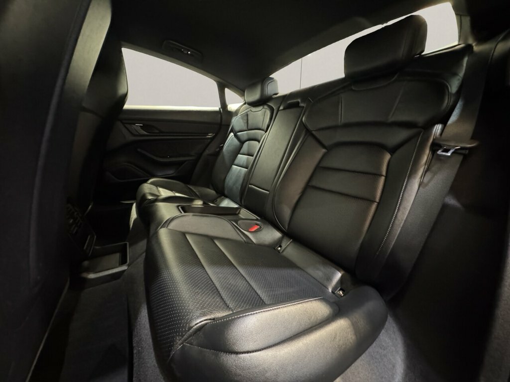 Porsche Taycan Performance Plus 93.4Kwh Turbo S 4Wd #25