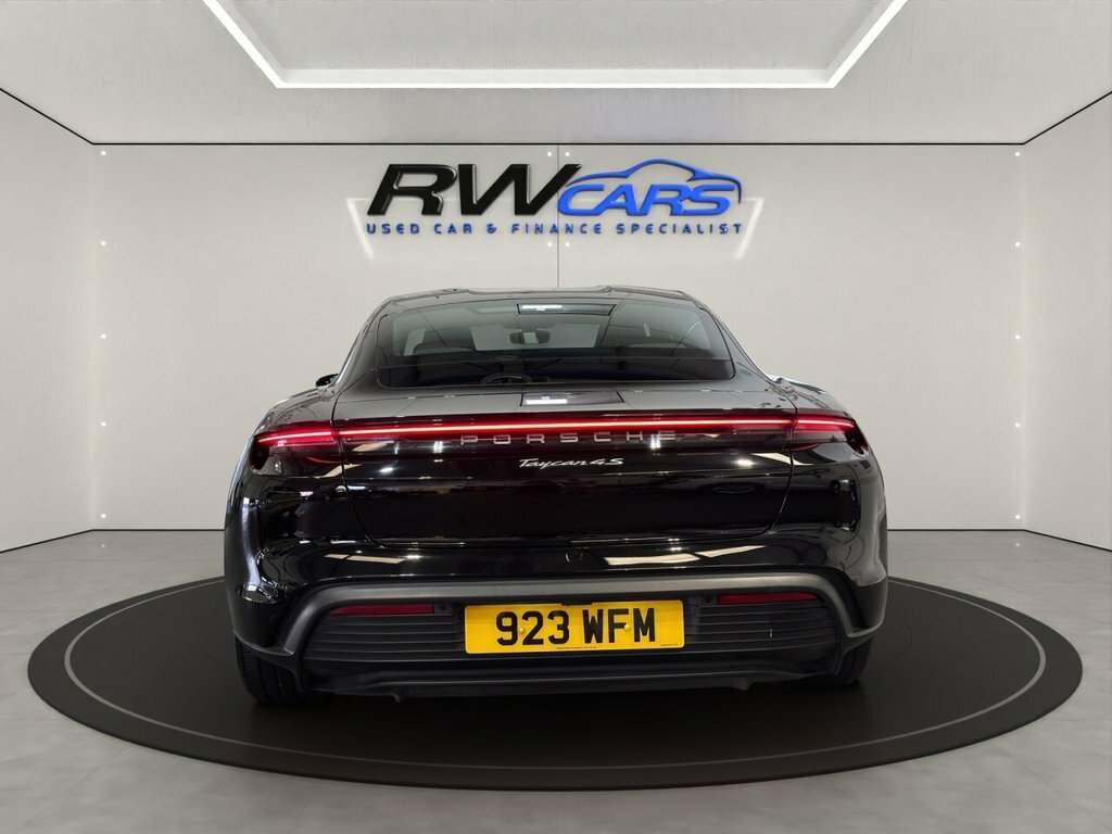 Porsche Taycan Saloon Black #3