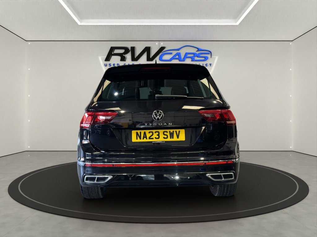 Volkswagen Tiguan 1.5L R-line Edition Black #3