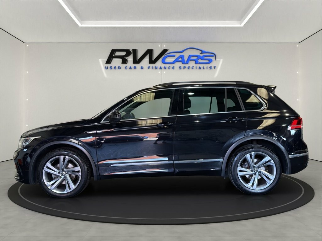 Volkswagen Tiguan 1.5L R-line Edition Black