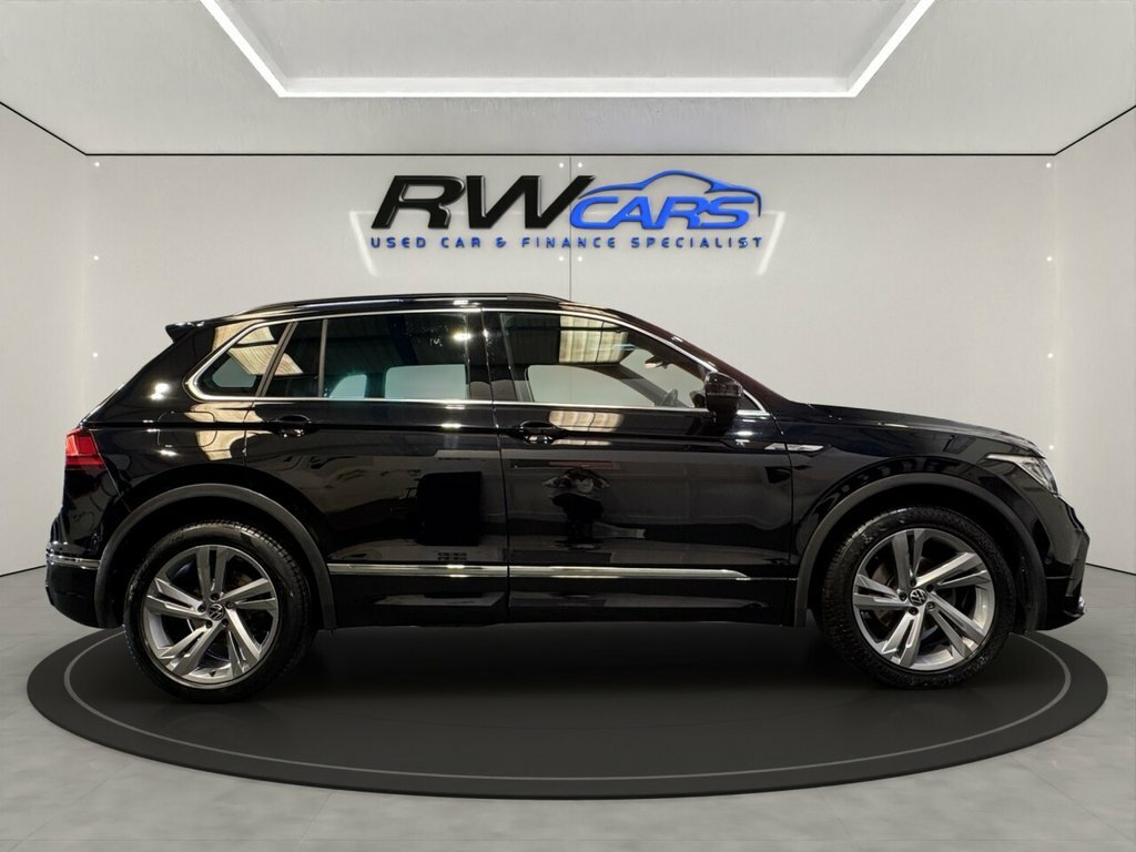 Volkswagen Tiguan 1.5L R-line Edition Black #5