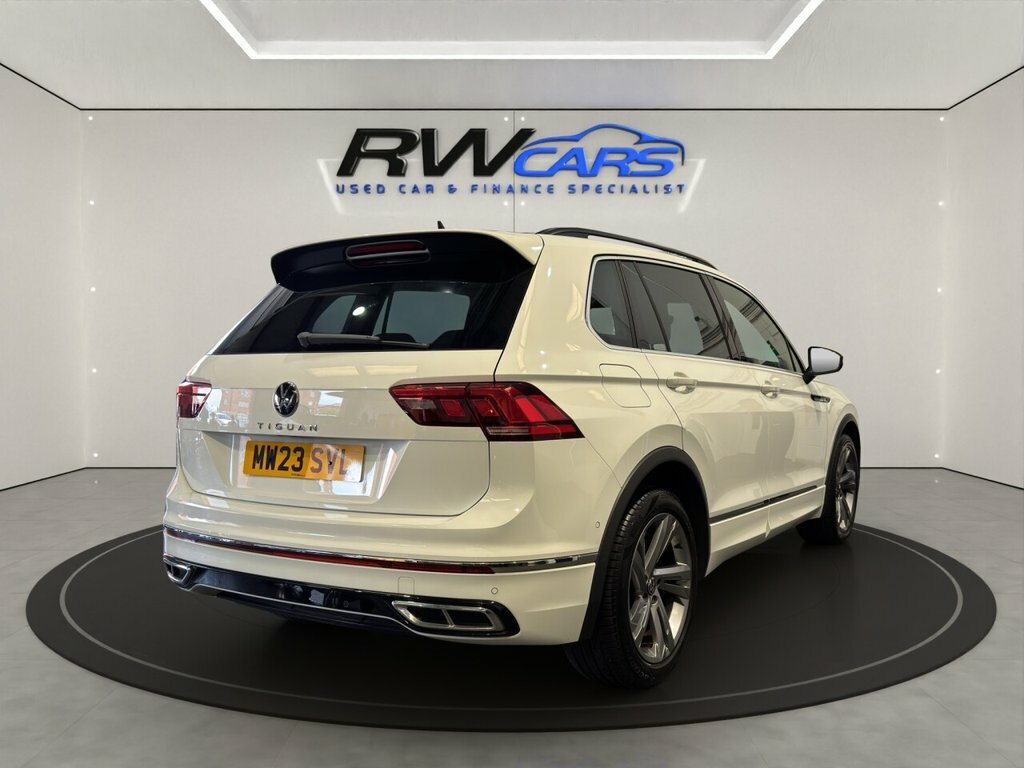 Volkswagen Tiguan 1.5L R-line Edition White #5