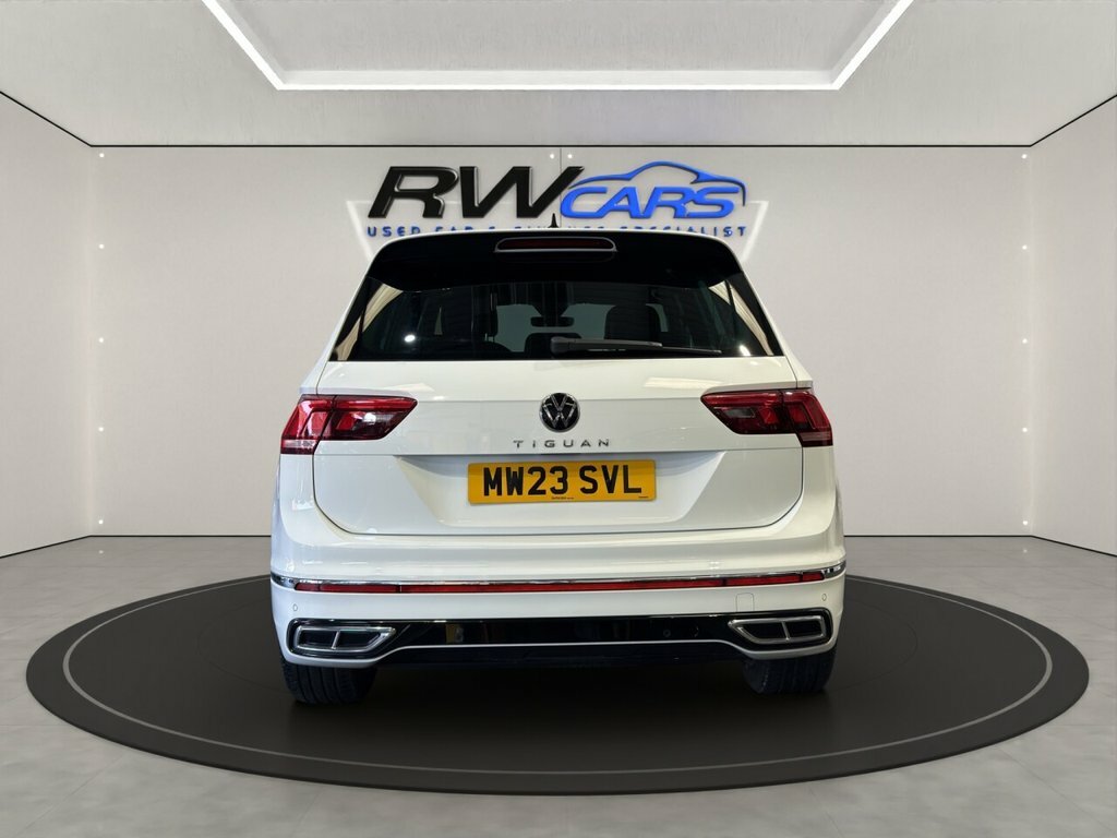 Volkswagen Tiguan 1.5L R-line Edition White #4