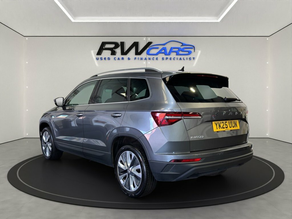 Skoda Karoq Suv Grey #2