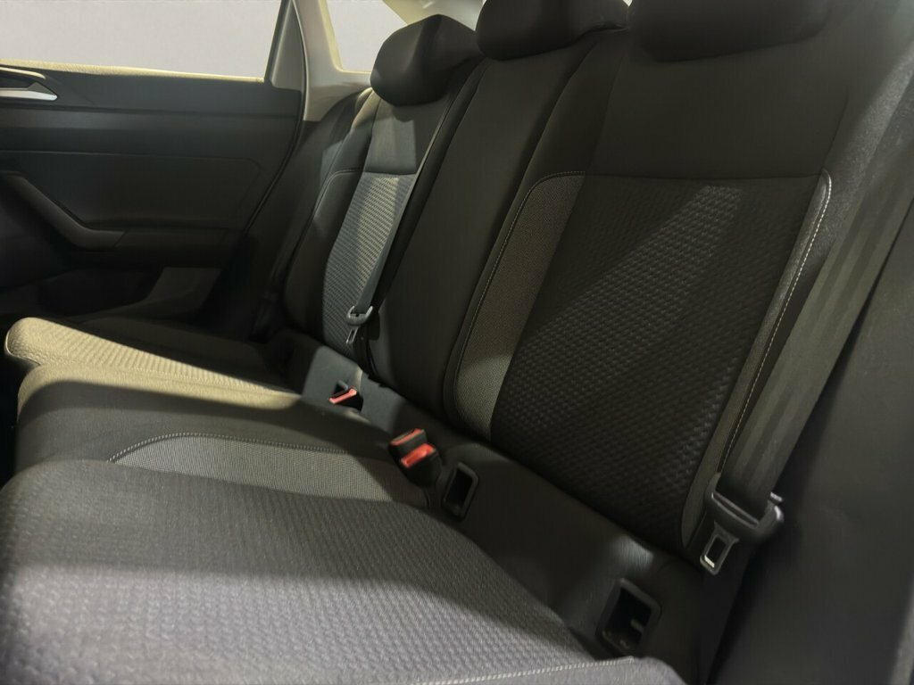 Volkswagen Taigo 1.0 Tsi Life Hatchback Grey #24
