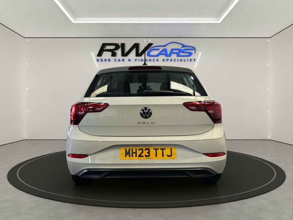 Volkswagen Polo 1L Life Grey #3
