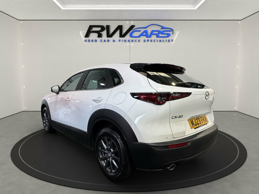 Mazda CX-30 2L Se-l White #3