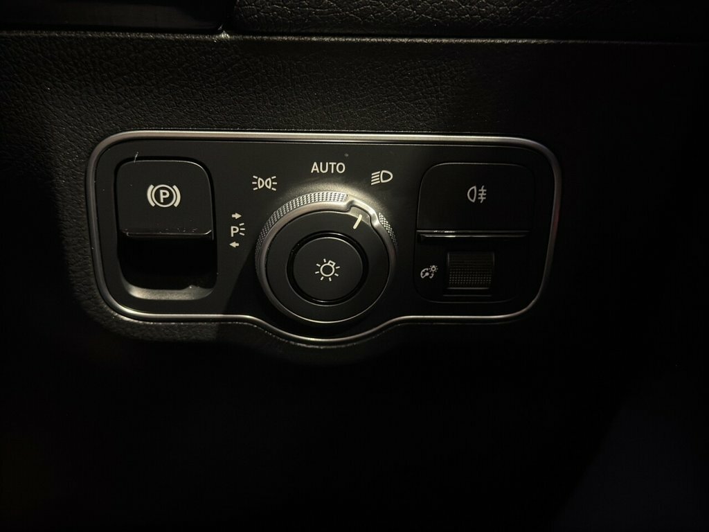 Mercedes-Benz EQA Eqa 250 140Kw Amg Line Premium 66.5Kwh Grey #16