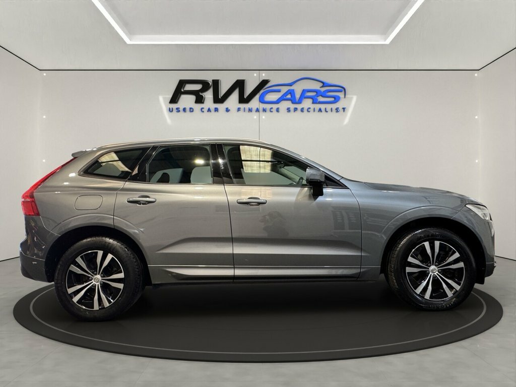 Volvo XC60 2L Momentum Grey #6