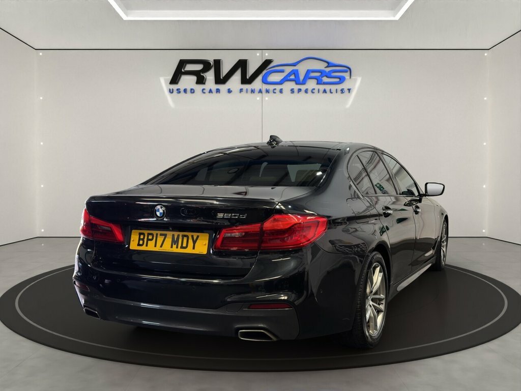 BMW 5 Series 2L M Sport Black #3