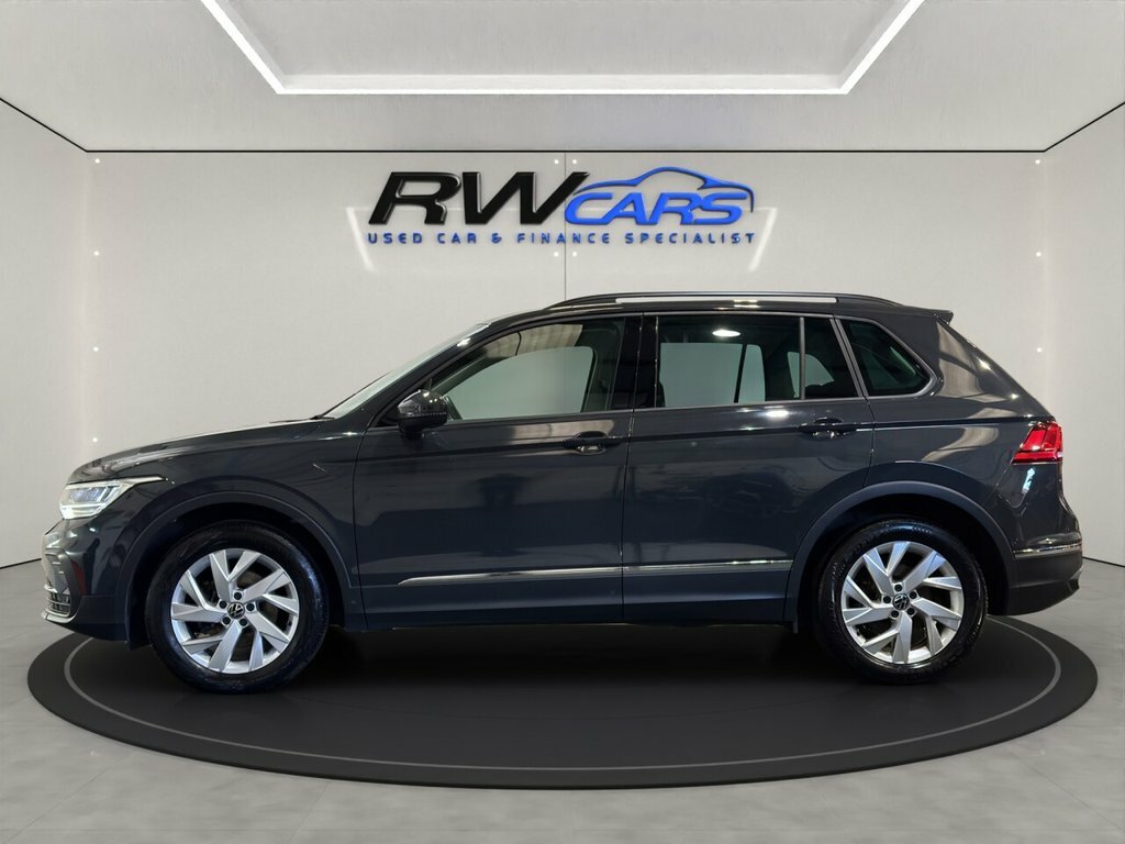 Volkswagen Tiguan 1.5L Life Grey #2