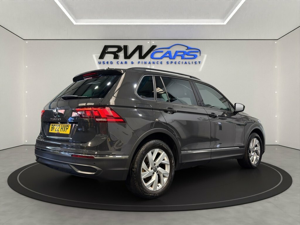 Volkswagen Tiguan 1.5L Life Grey #5