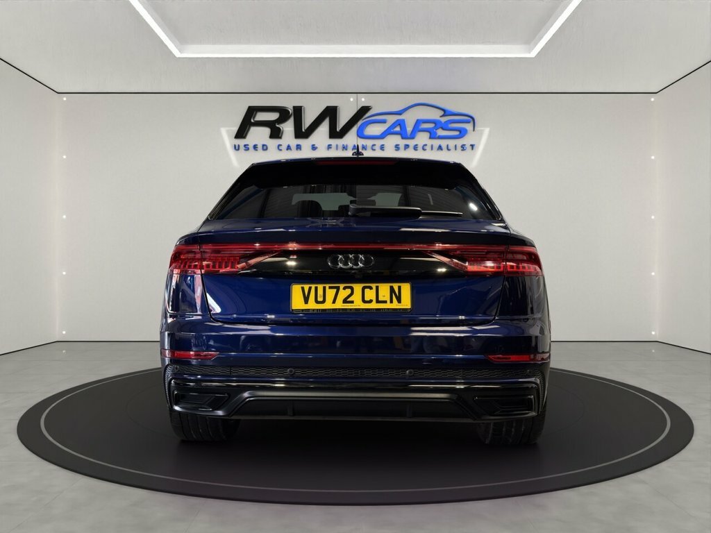 Audi Q8 3L Black Edition Blue #3
