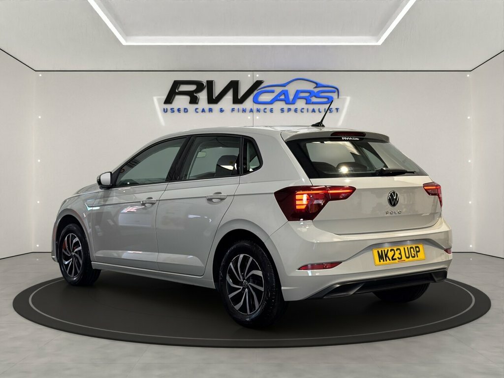 Volkswagen Polo 1L Life Grey #3