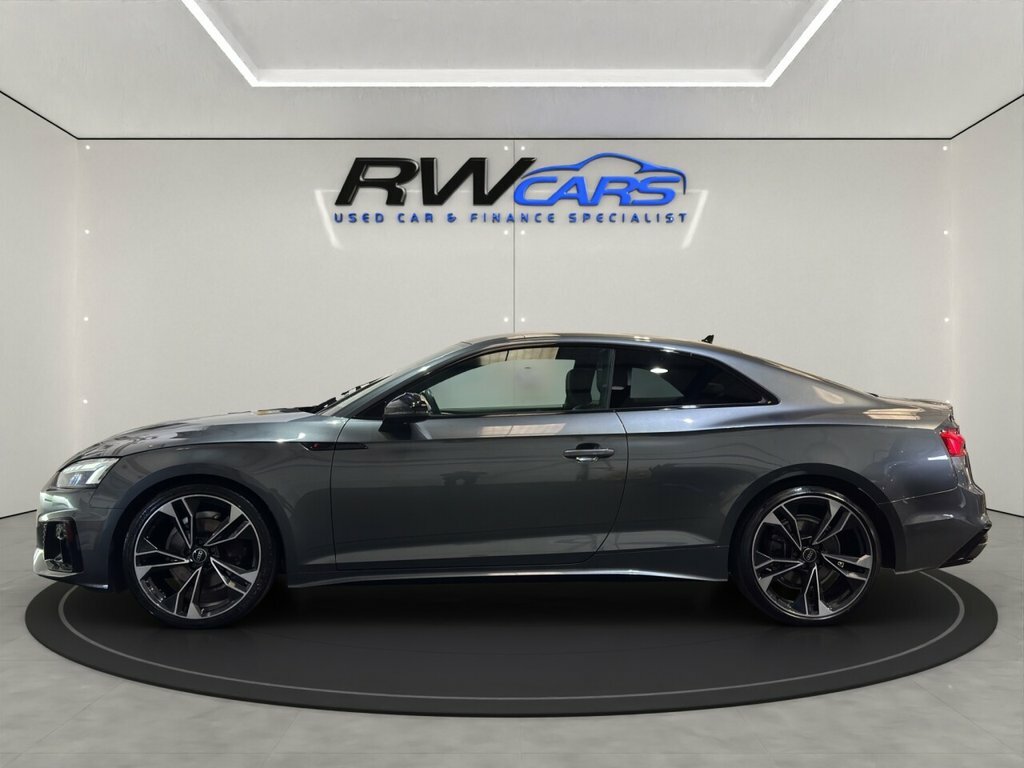 Audi A5 2L Black Edition Grey