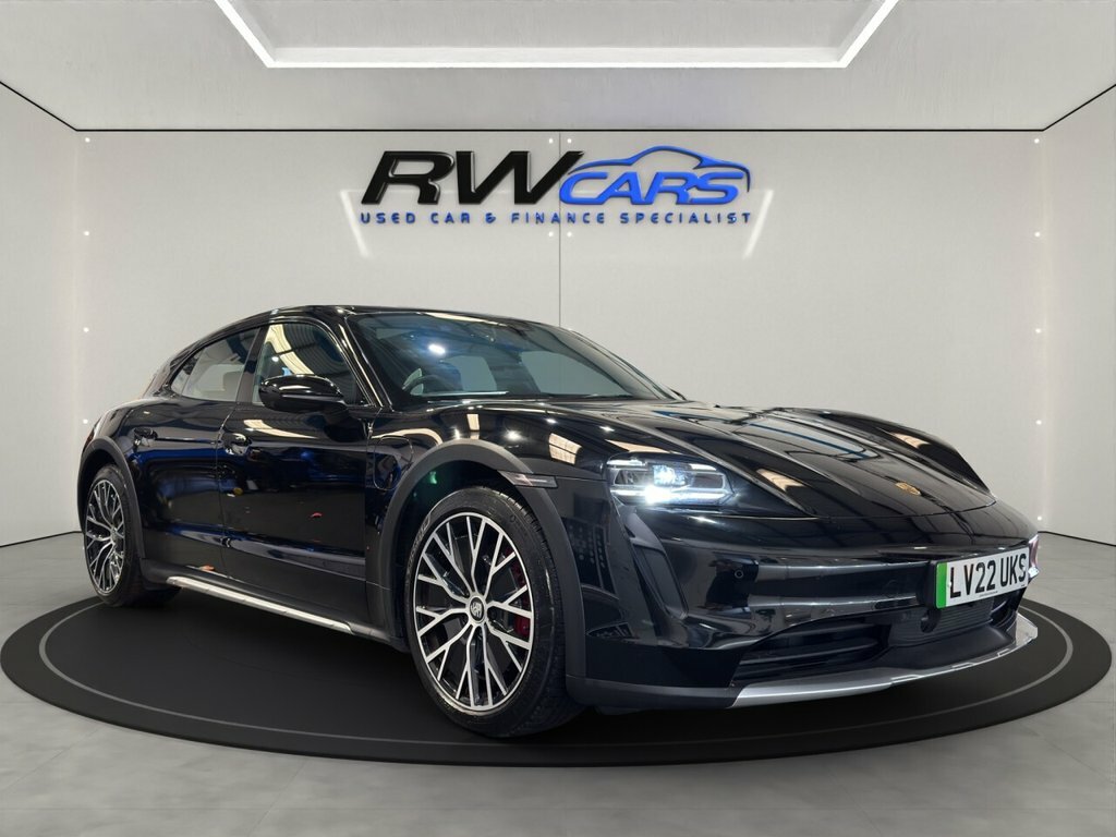 Porsche Taycan Estate Black #6