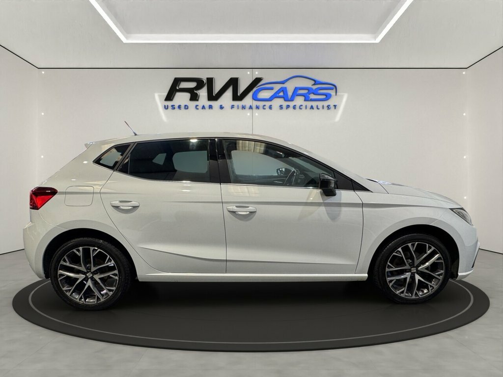 Seat Ibiza 1L Xcellence White #6