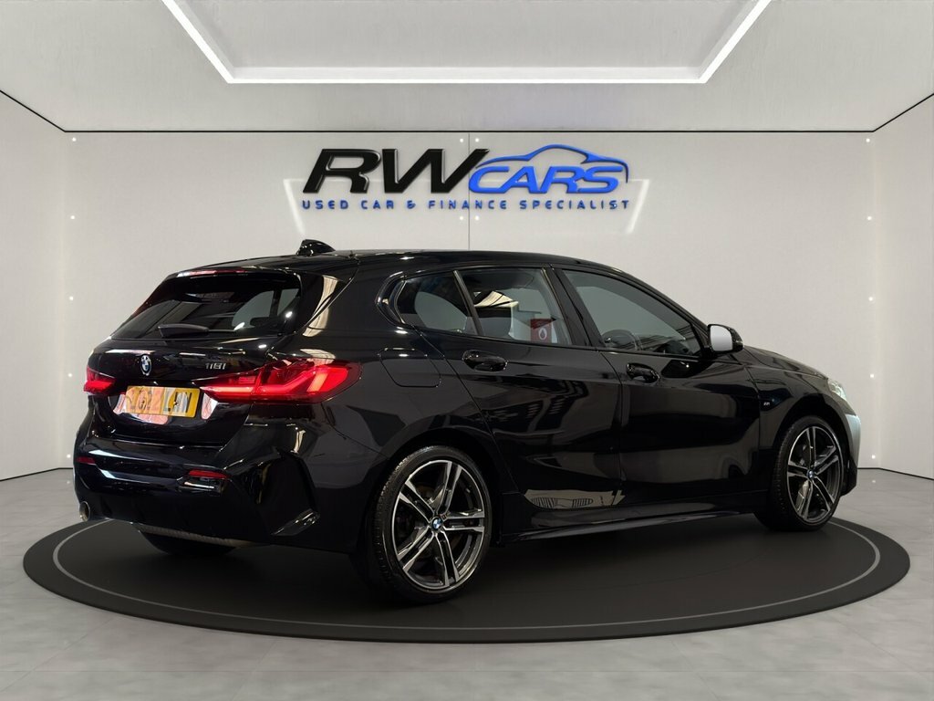 BMW 1 Series 1.5L M Sport Black #3