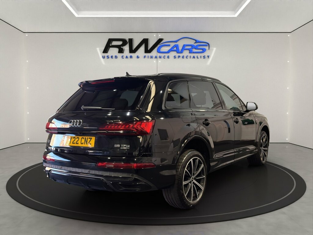 Audi Q7 3L Black Edition Black #4