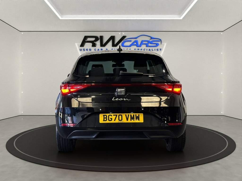 Seat Leon Hatchback Black #3