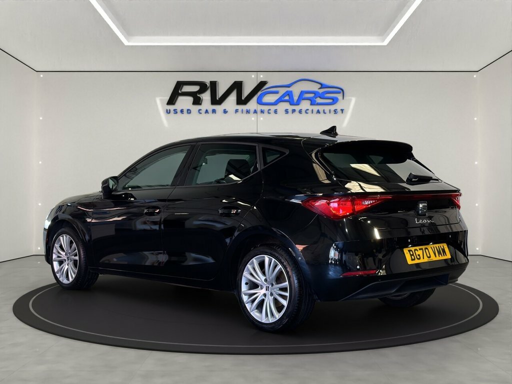 Seat Leon Hatchback Black #2