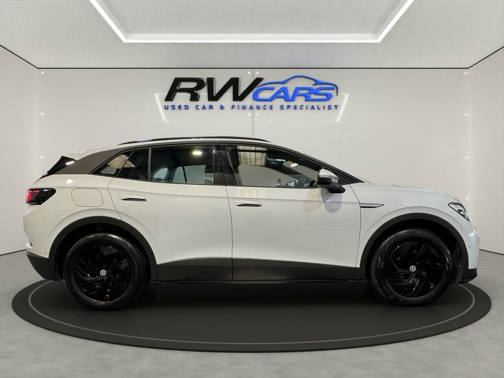 Volkswagen ID.4 Suv White #6