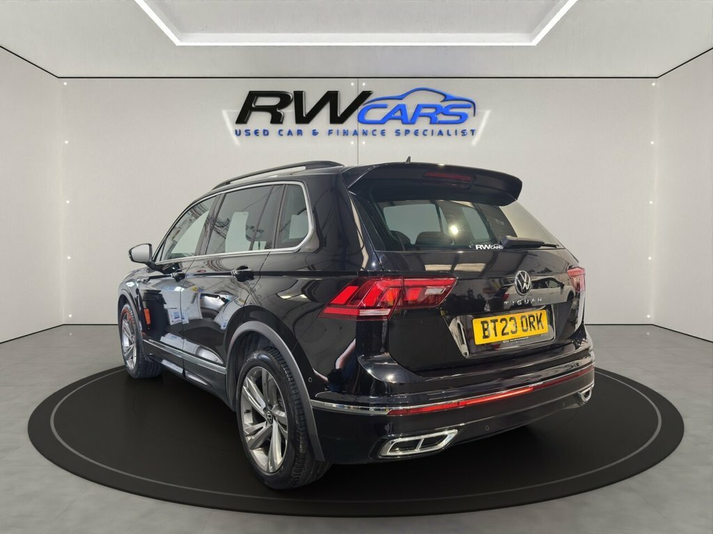 Volkswagen Tiguan 1.5L R-line Edition Black #3