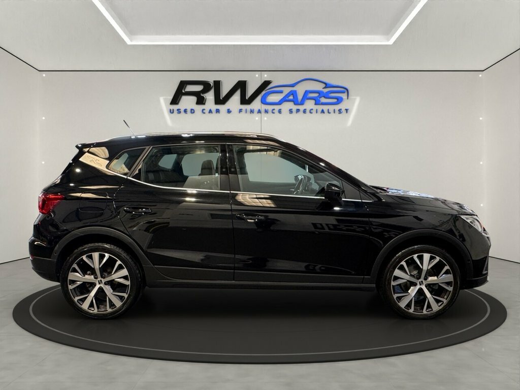Seat Arona 1L Xperience Lux Black #6